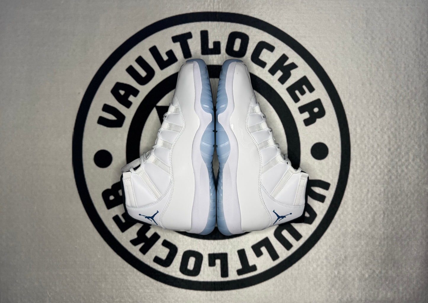 Jordan 11 Retro "Legend Blue" (2024)